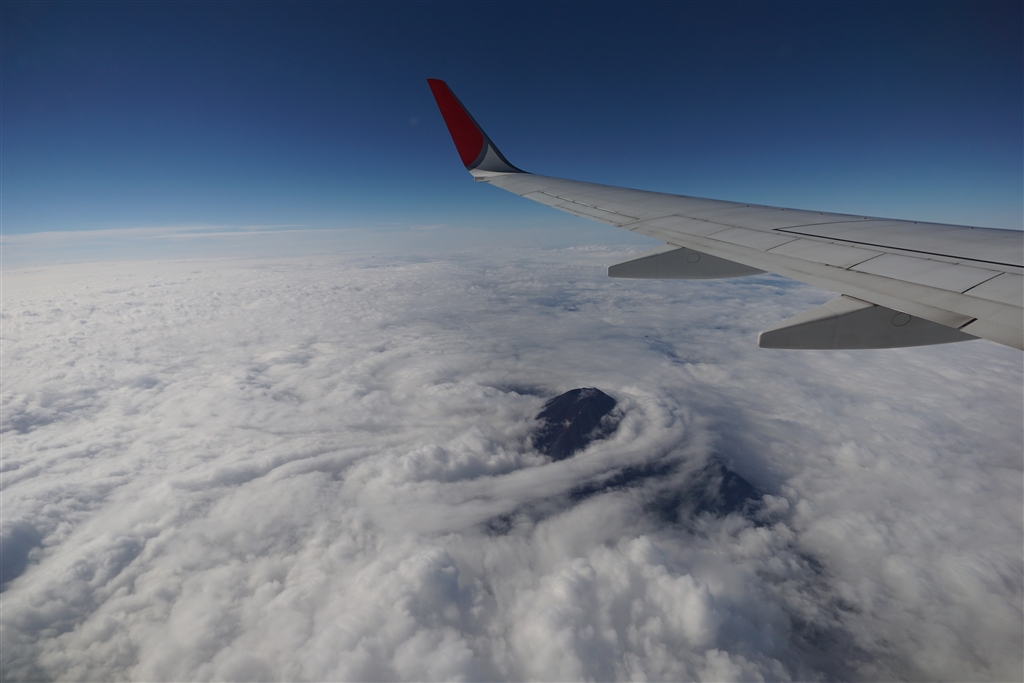価格.com - 『雨雲の上に富士山発見』SONY α6000 ILCE-6000