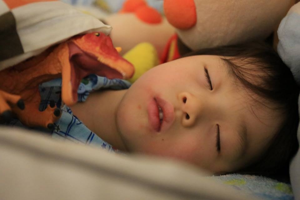 価格 Com 子供の寝顔撮影 Canon Eos 5d Mark Iii ボディ Kuroppe Abusoさん のクチコミ掲示板投稿画像 写真 6dか5d