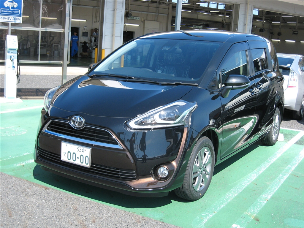 価格 Com ﾌﾞﾗｯｸﾏｲｶにﾋﾞﾝﾃｰｼﾞﾌﾞﾗｳﾝのﾌﾚｯｸｽﾄｰﾝ トヨタ シエンタ 15年モデル マナパパリンさん のクチコミ掲示板投稿画像 写真 バンバー部分の素地について