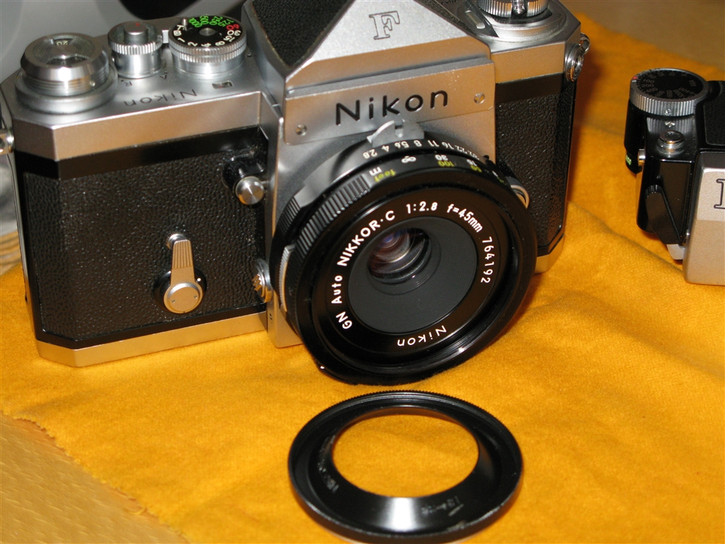 価格.com - 『似て非なるもの』ニコン Ai Nikkor 45mm F2.8P ディロングさん のクチコミ掲示板投稿画像・写真「Dfに