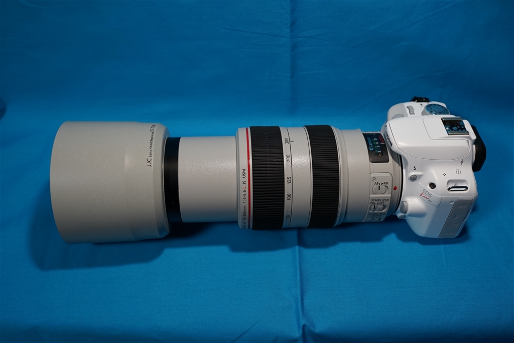 価格.com - 『社外レンズフードを付けた300mmの状態』CANON EOS Kiss X7 ダブルレンズキット 2 R発祥の地さん のクチコミ掲示板投稿画像・写真「望遠レンズの購入