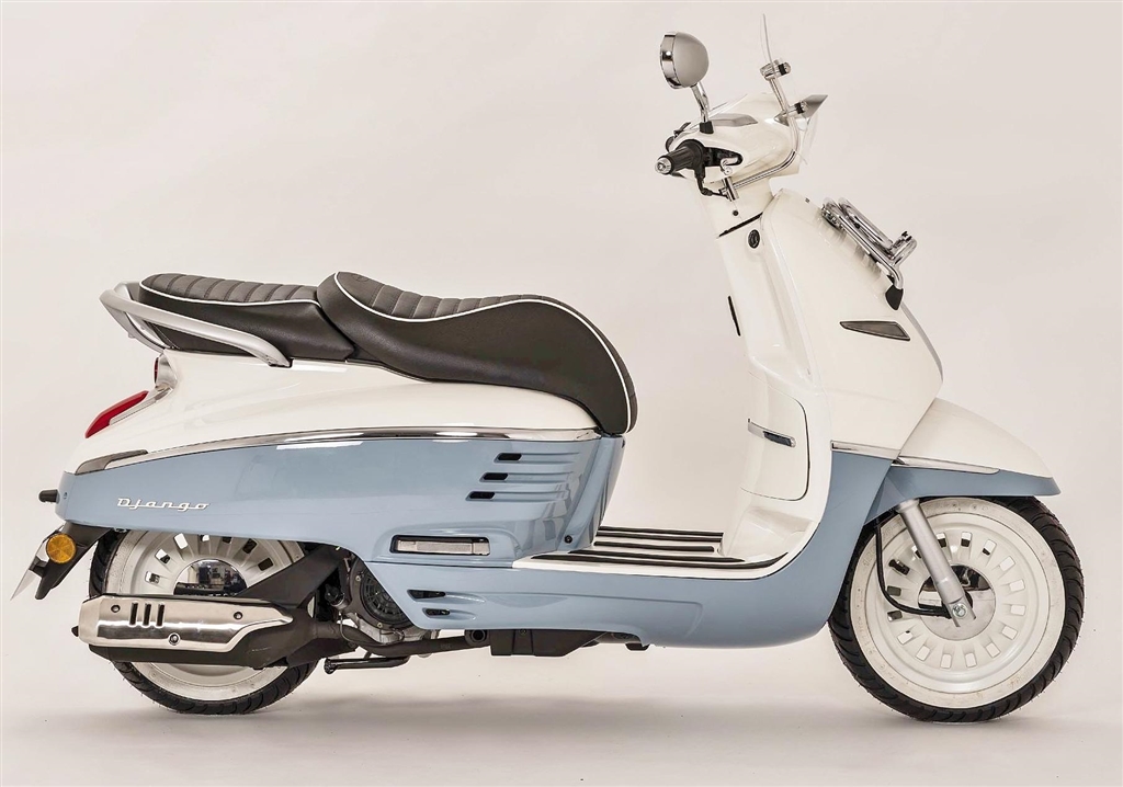 価格 Com 残念ながら白 水色 のライトブルーは125 オンリー バイク 本体 プジョー 自由道 さんのクチコミ掲示板投稿画像 写真 レトロ感タップリ Peugeot Django日本でも発売 125cc 150cc