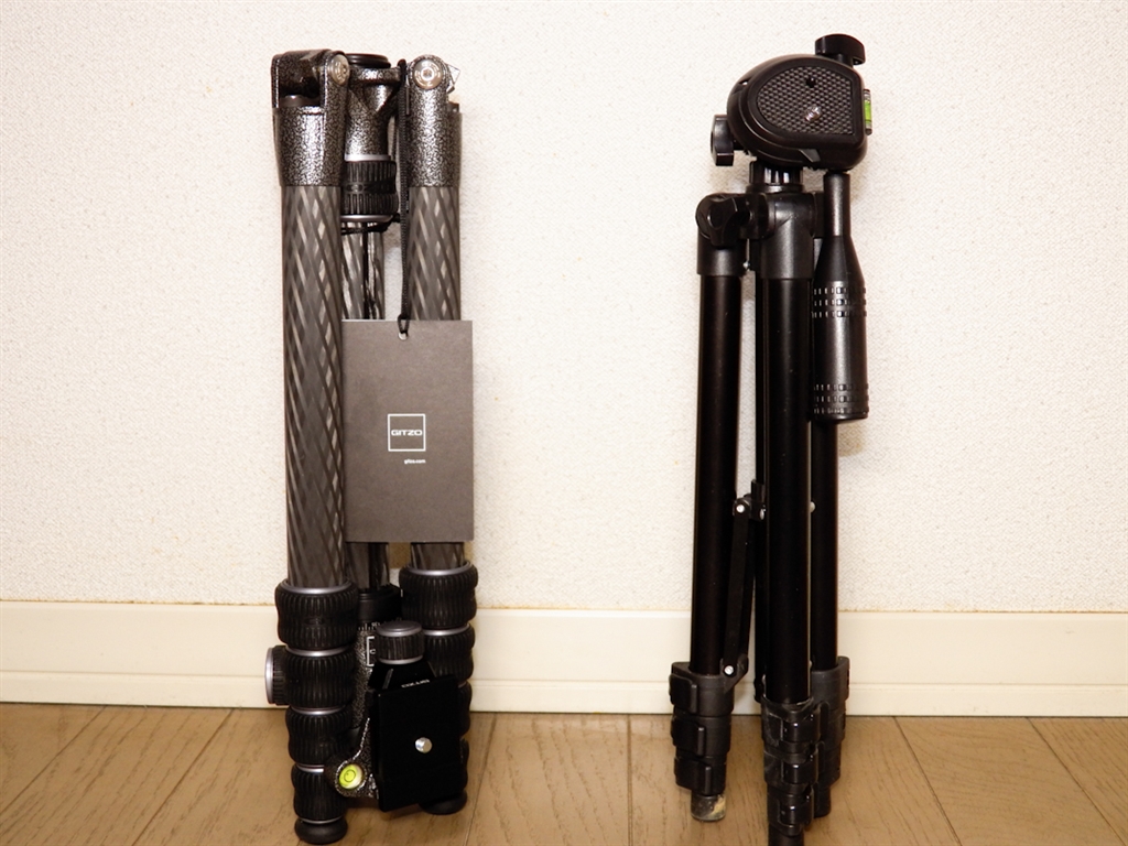 価格.com - 『左：Gitzo GK1555T-82TQD、右：Kodak EASYSHARE Z5120