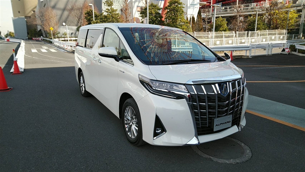 価格 Com アルファードハイブリッドの試乗車 トヨタ アルファード 15年モデル Alphard Taxiさん のクチコミ掲示板 投稿画像 写真 D展示車両見てきました