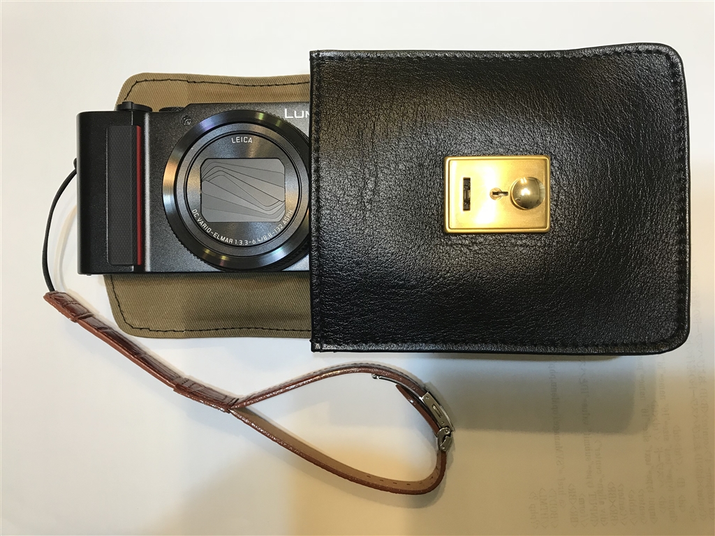 価格.com - 『ケースに入れたところ。。。』パナソニック LUMIX DC-TX2