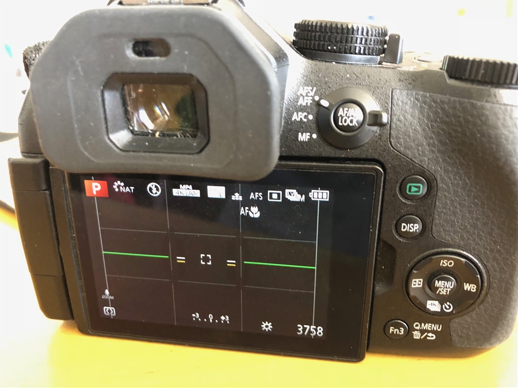 価格.com - 『液晶もファインダーもブラックアウト