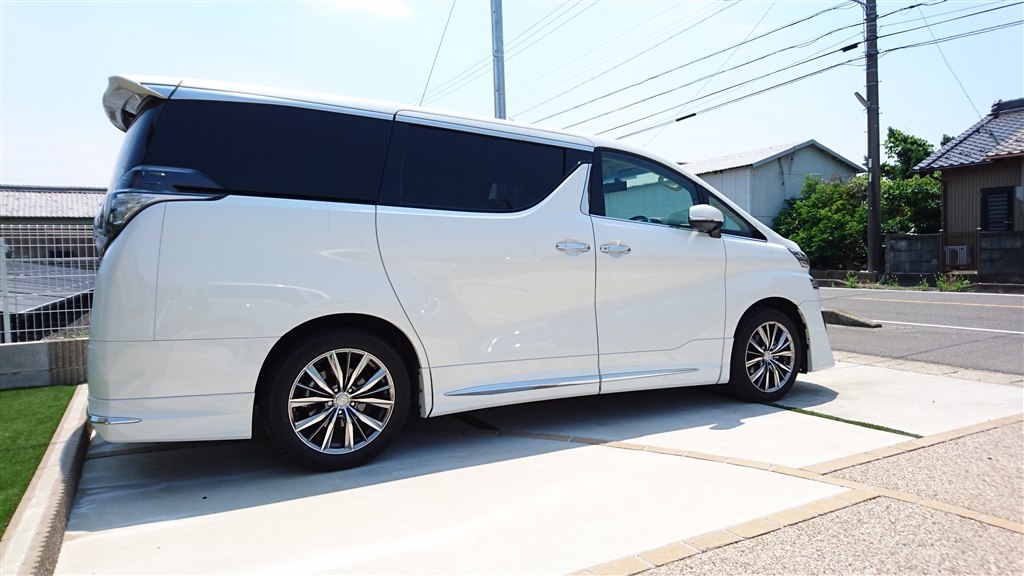 価格.com - 『ノーマル車高 レオニスvx 18インチ』トヨタ アルファード