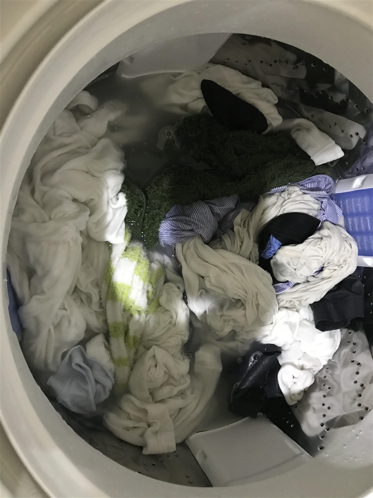 価格 Com 洗いの排水直前 洗濯物は入れ替わりワイシャツは水中にある パナソニック Na Fw80s6 そういちさん のクチコミ掲示板投稿画像 写真 がっかり 期待したのに