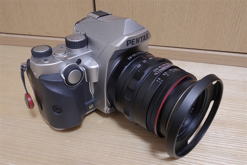 価格 Com このレンズのシルエットを崩さない と思う ペンタックス Hd Pentax Da 40mmf2 8 4ed Limited Dc Wr ブラック 菊銀さん のクチコミ掲示板投稿画像 写真 フードについて