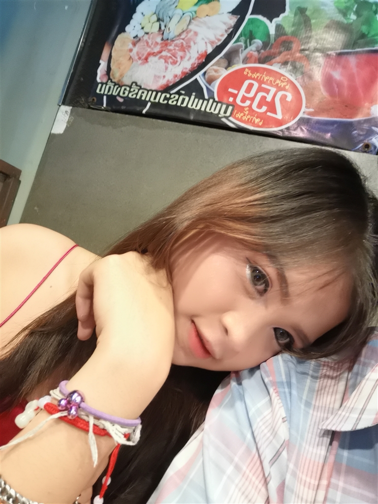 価格 Com セルフィーレベル5 Huawei Nova 3 Simフリー Dokonmoさん のクチコミ掲示板投稿画像 写真 Nova3の自撮り の時のピンボケについて