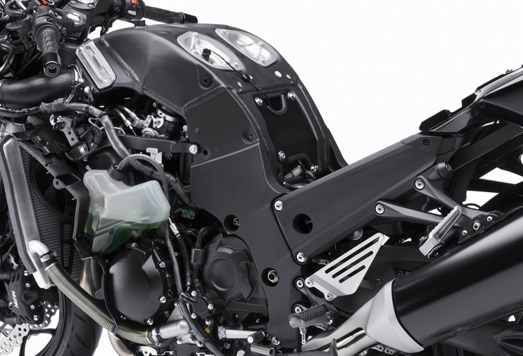 価格.com - 『モノコックフレーム』カワサキ ZZR1400 マジ困って