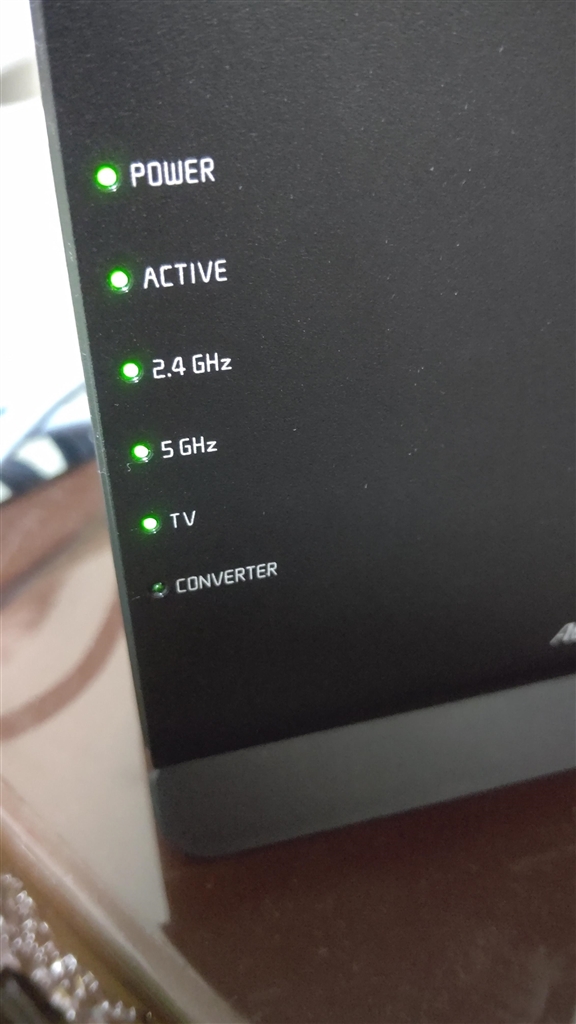 価格.com - 『ルーターのランプ画像、converterだけ消灯です