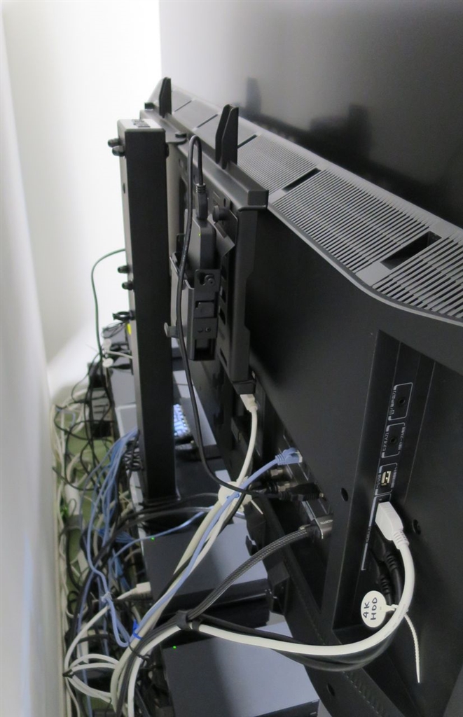 価格.com - 『TV裏です』東芝 REGZA 55X930 [55インチ