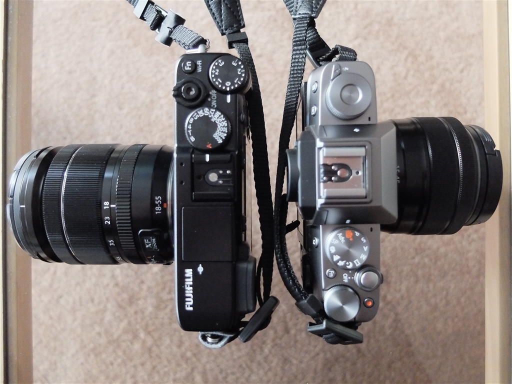 価格.com - 『X-E2s with XF 18-55 vs X-T100 with XC 15-45』富士 