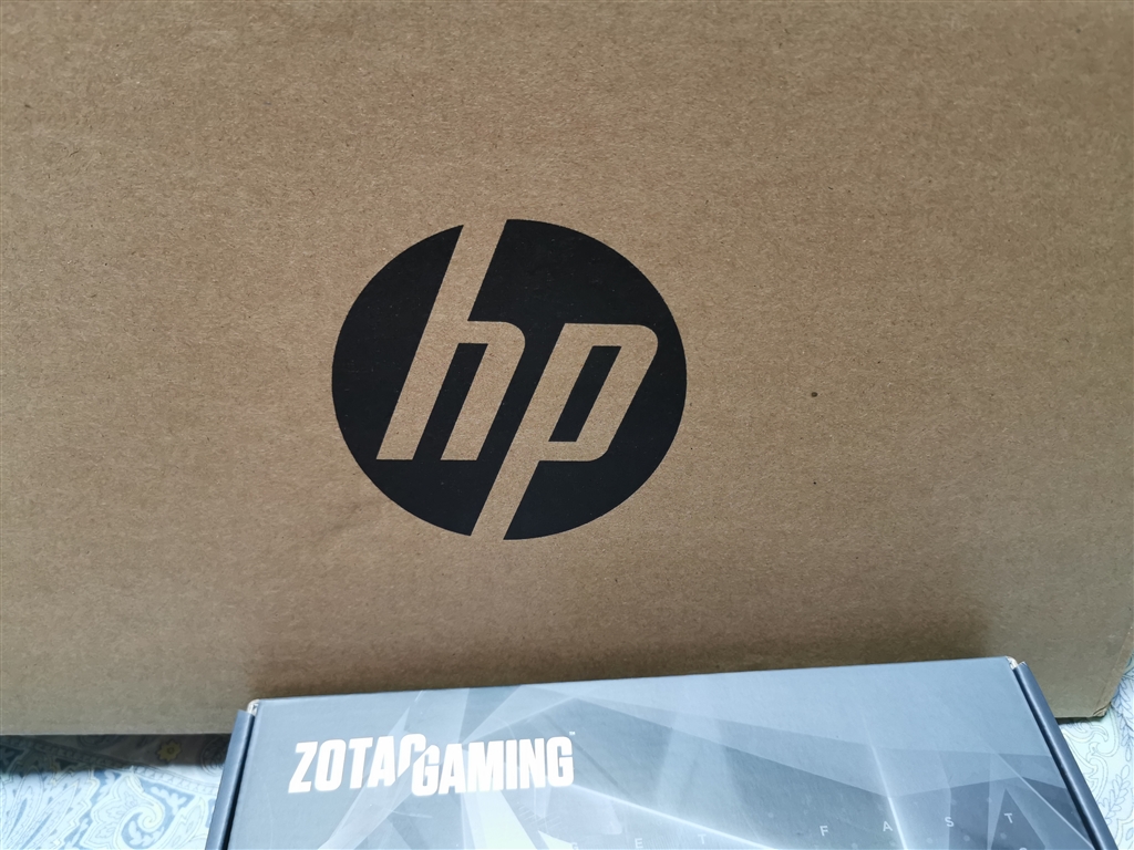 価格.com - 『やっとかよ』HP Pavilion Gaming Desktop TG01-0720jp 価格.com限定 Core i7 9700/1TB HDD+256GB SSD