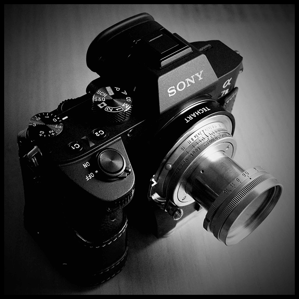 オンラインストア通販売 Leica ライカ Q2 純正 サムレスト ブラック