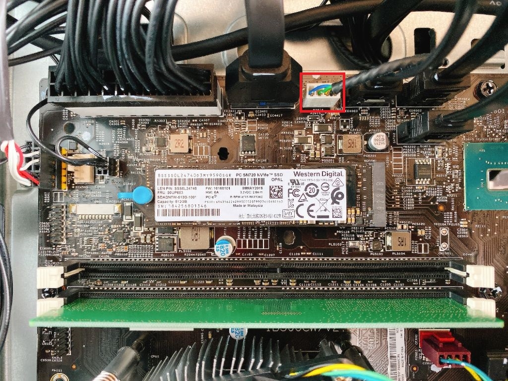 価格.com - Lenovo Legion T530 AMD Ryzen 7・16GBメモリー・2TB HDD+256GB SSD・AMD