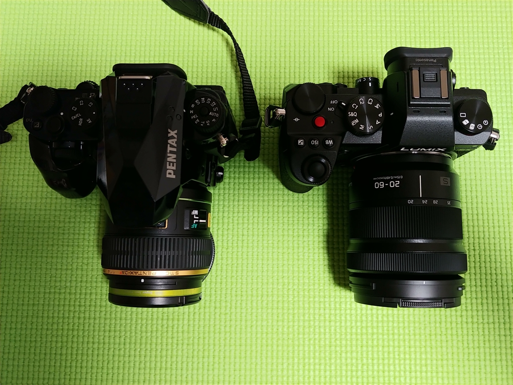 価格.com - 『サイズ感ほぼ同じ。KPのレンズはF1.4と太いのですがそれ