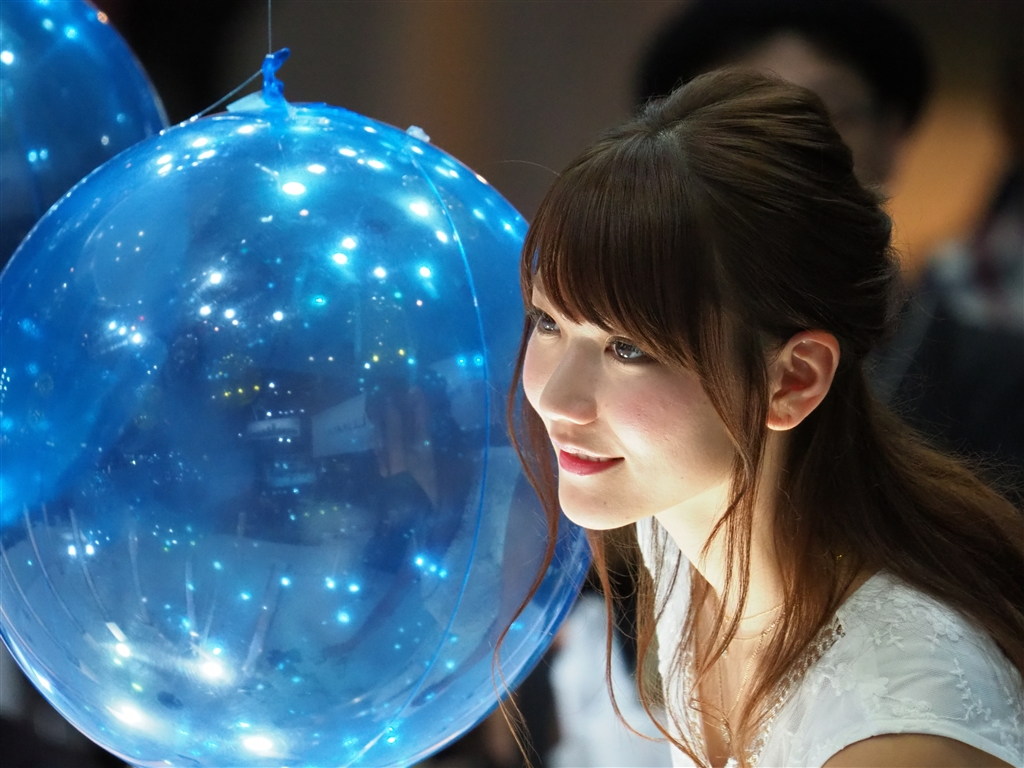 価格.com - 『ISO6400の超望遠ポートレート撮影』オリンパス OM