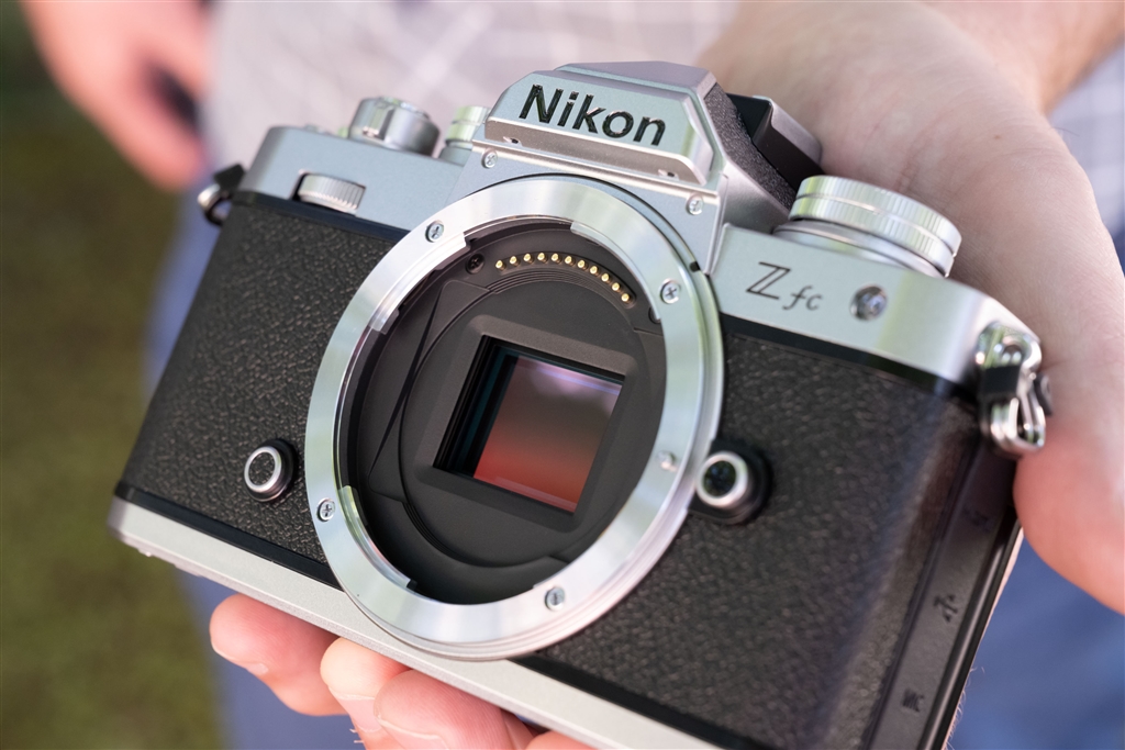 美品 NIKON Z50 ダブルズームキット おまけ有り！ - カメラ