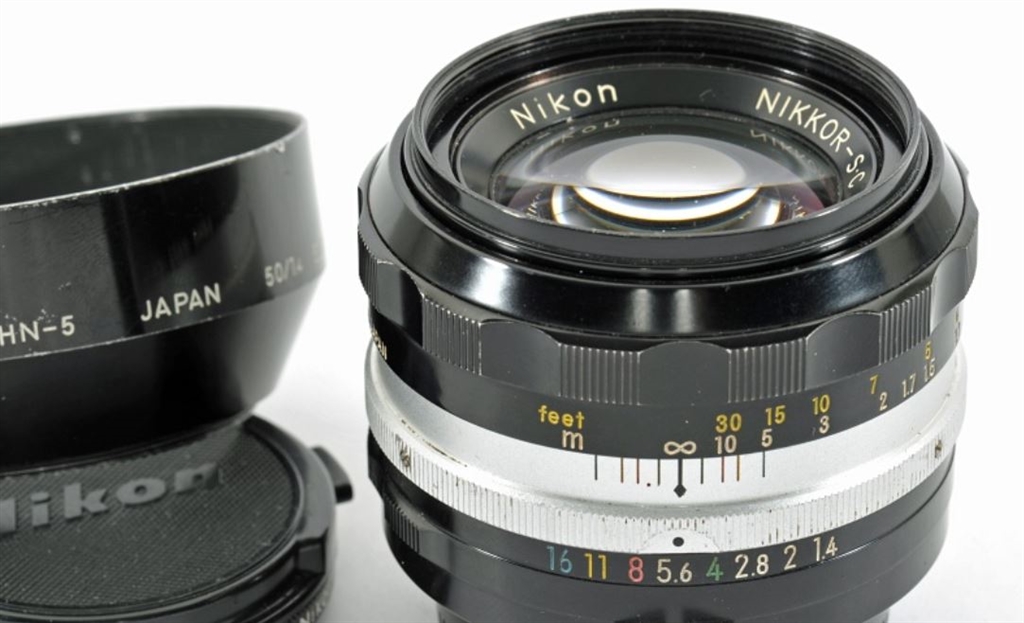 価格.com - 『画像はNikon Lens Versions and Serial Nosから借用』ニコン Z fc 28mm f/2.8