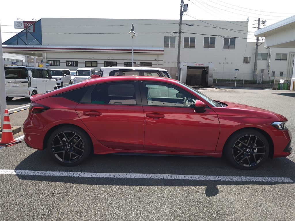 価格.com - 『EXプレミアムクリスタルレッドメタリック』ホンダ