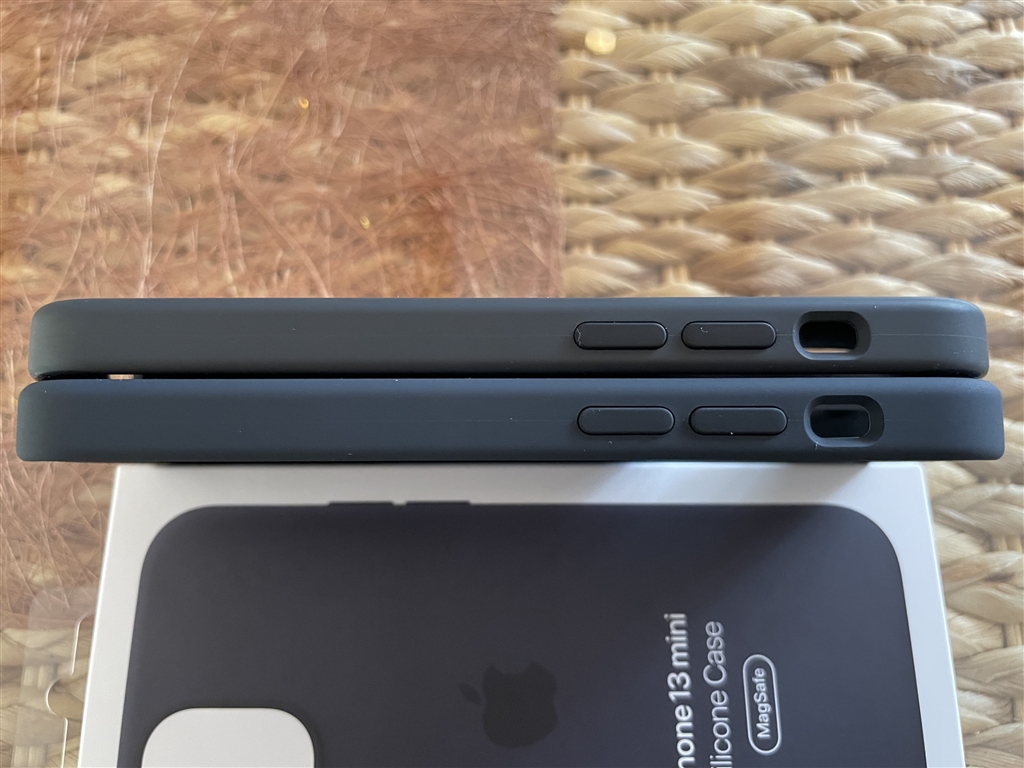 iPhone13 ミッドナイト　黒 Amazon | 【整備済み品】 Apple iPhone 13 256GB ミッドナイト