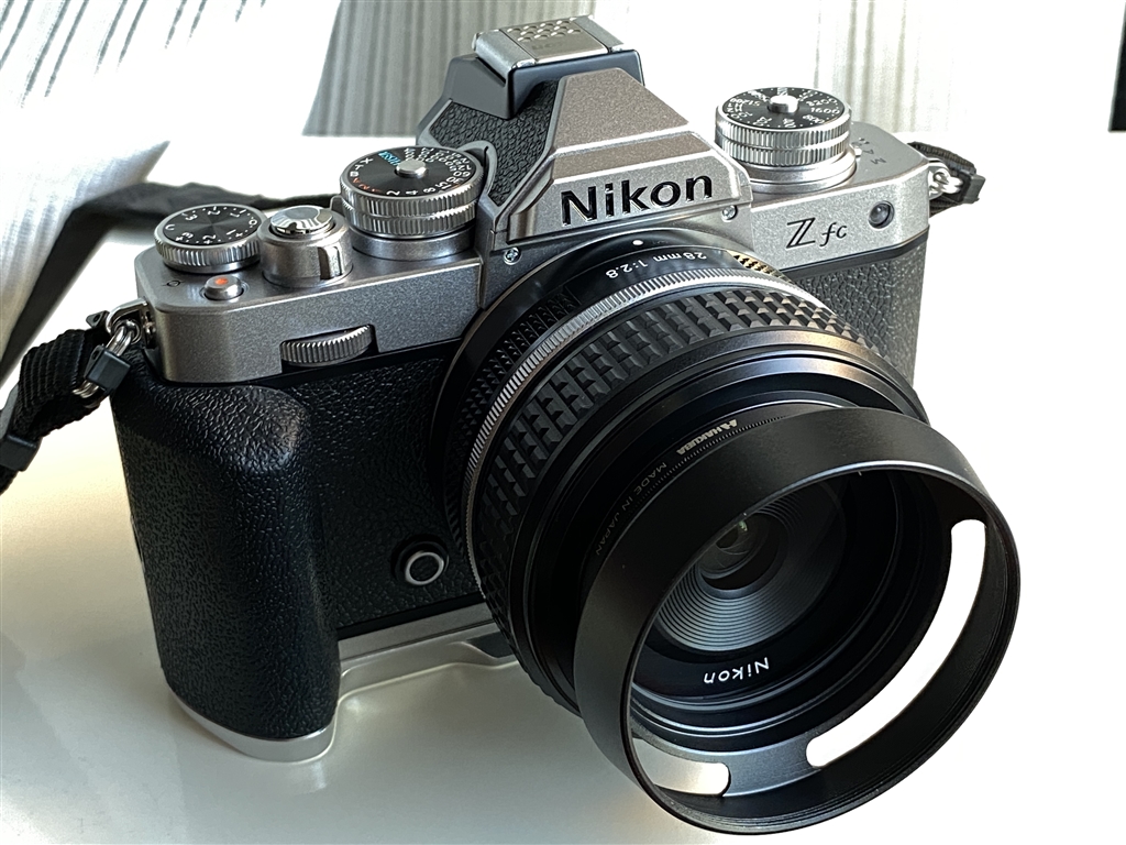 価格.com - 『SmallRigのグリップを付けました』ニコン Z fc 28mm f