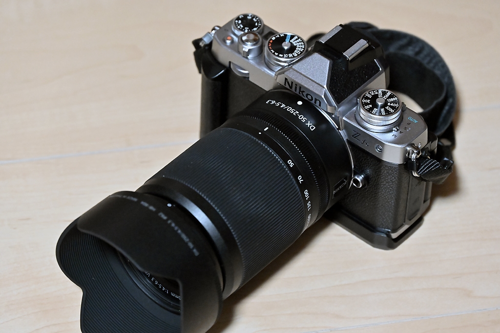 価格.com - 『Z fc + DX Z50-250mm』ニコン Z fc ボディ [シルバー