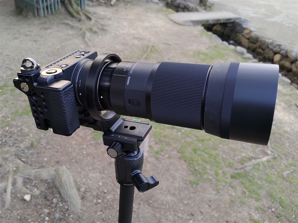 価格.com - 『三脚座取り付け状態』シグマ 105mm F2.8 DG DN MACRO