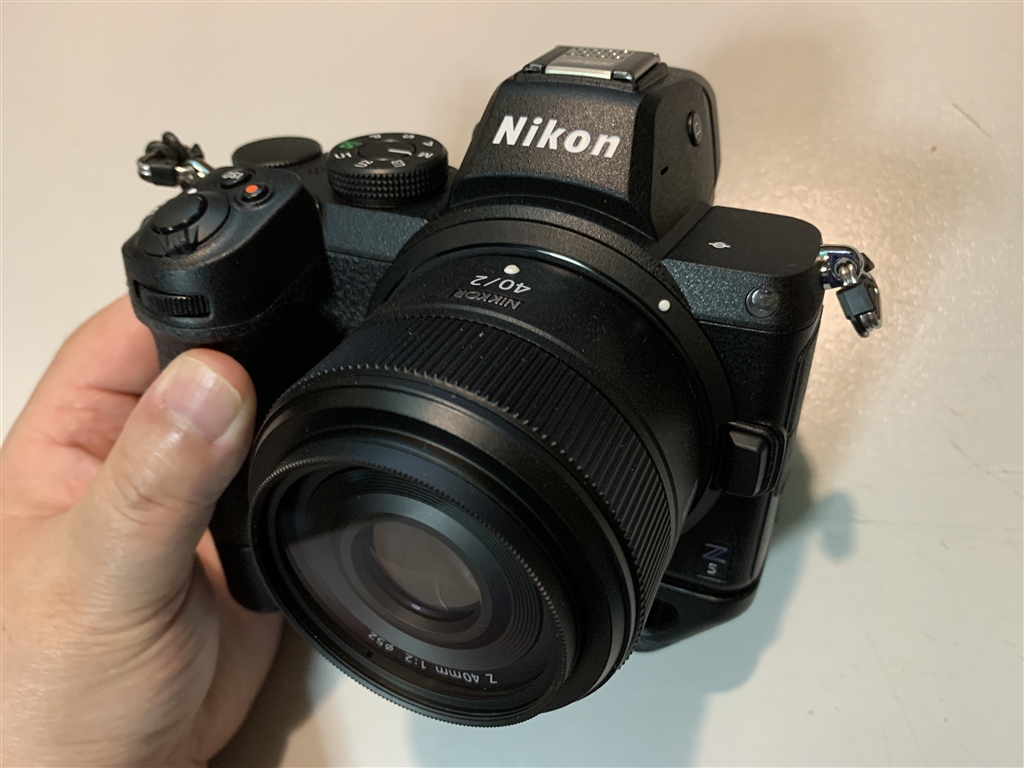 ニコンz5ボディ➕レンズ50MM
