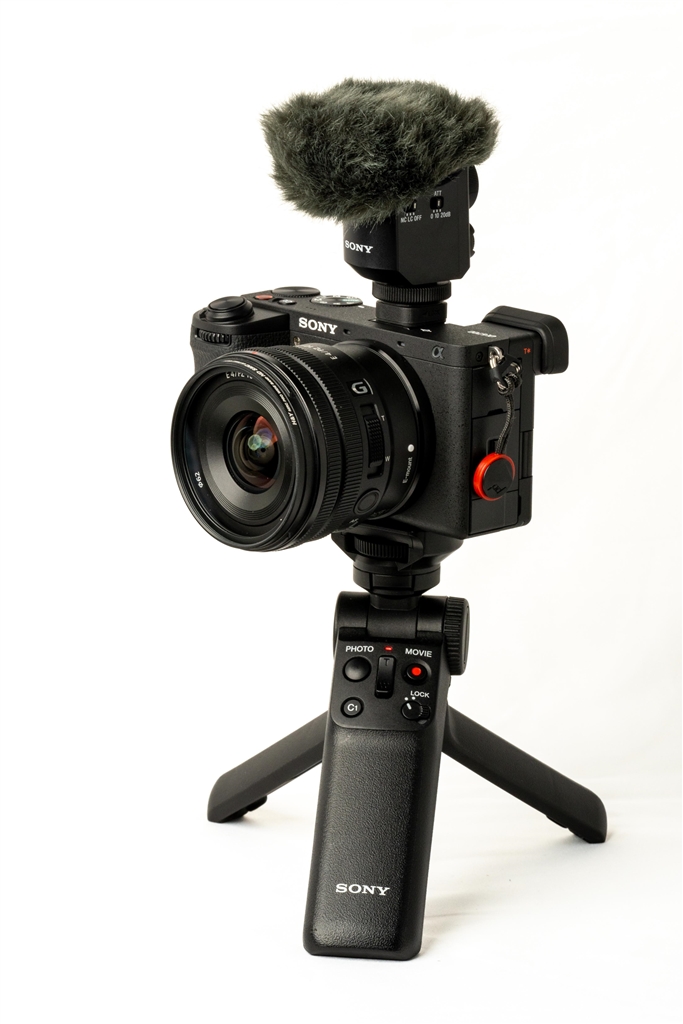 価格.com - 『カメラに外部マイクをつけた状態』SONY α6700 ILCE-6700 ボディ [ブラック] クレイワーさん  のクチコミ掲示板投稿画像・写真「運動会の洗礼を受けてきました。」[3859808]