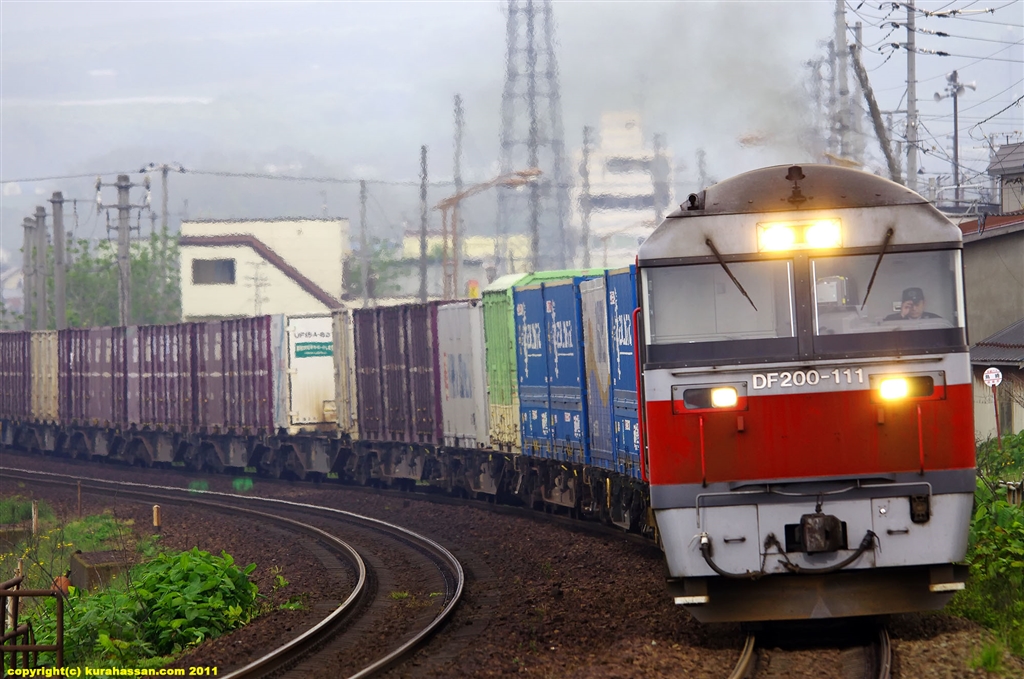 『日本最強のディーゼル電機が出す排熱も、猛烈な揺らぎを生じます。』SONY α7R V ILCE7RM5 ボディ くらはっ