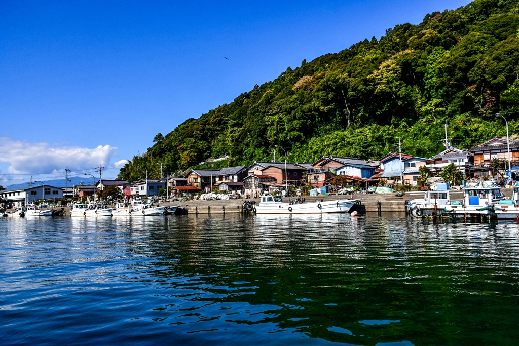 『沖島へ到着』 デジタルカメラ まろは田舎もんさんのクチコミ掲示板投稿画像・写真「☆ルナコンボール・写真作例編 其の百壱