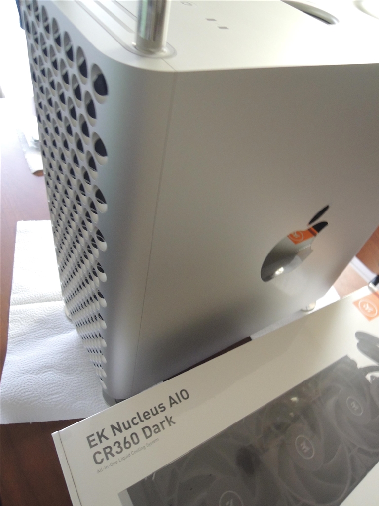価格.com - 『Mac Proとツーショット』AMD Ryzen 7 7800X3D BOX シルバーフライさん のクチコミ掲示板投稿画像 ...