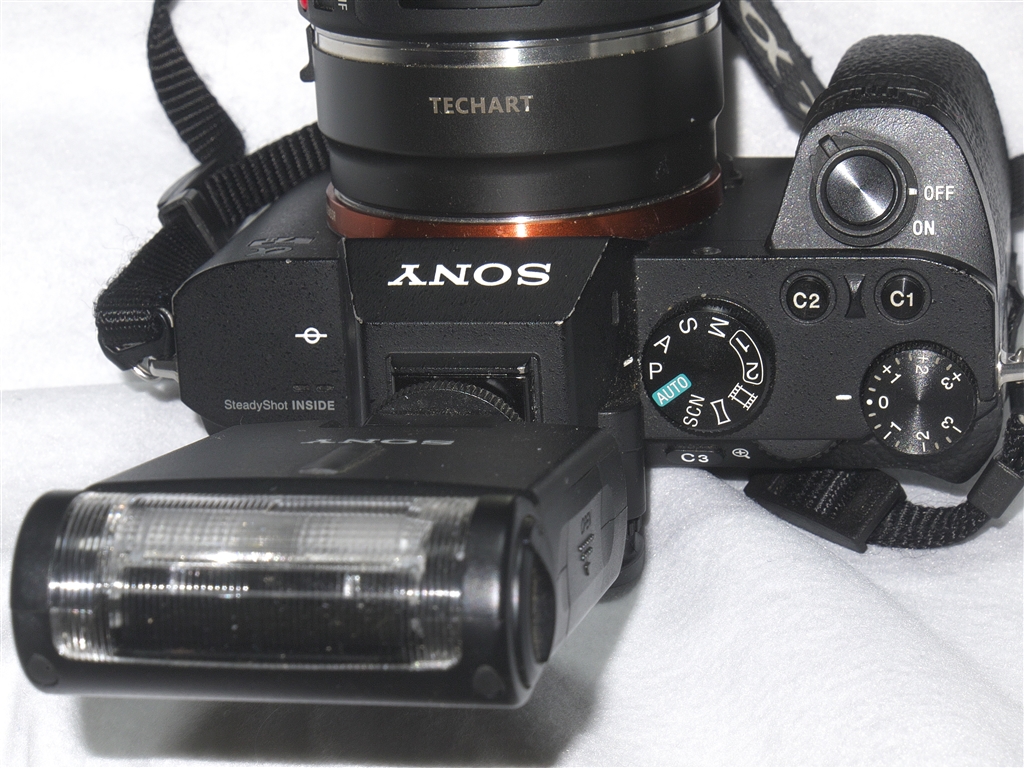 価格.com - 『外部ストロボと「Pモード」』CANON EOS Kiss M2 ボディ