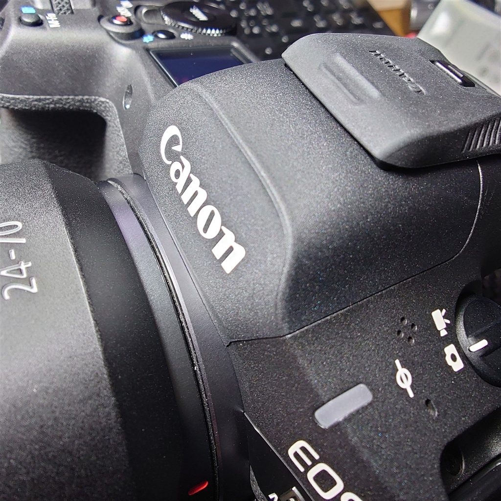 ☆美品☆Canon EOS R5 ボディ ショット数11000以下