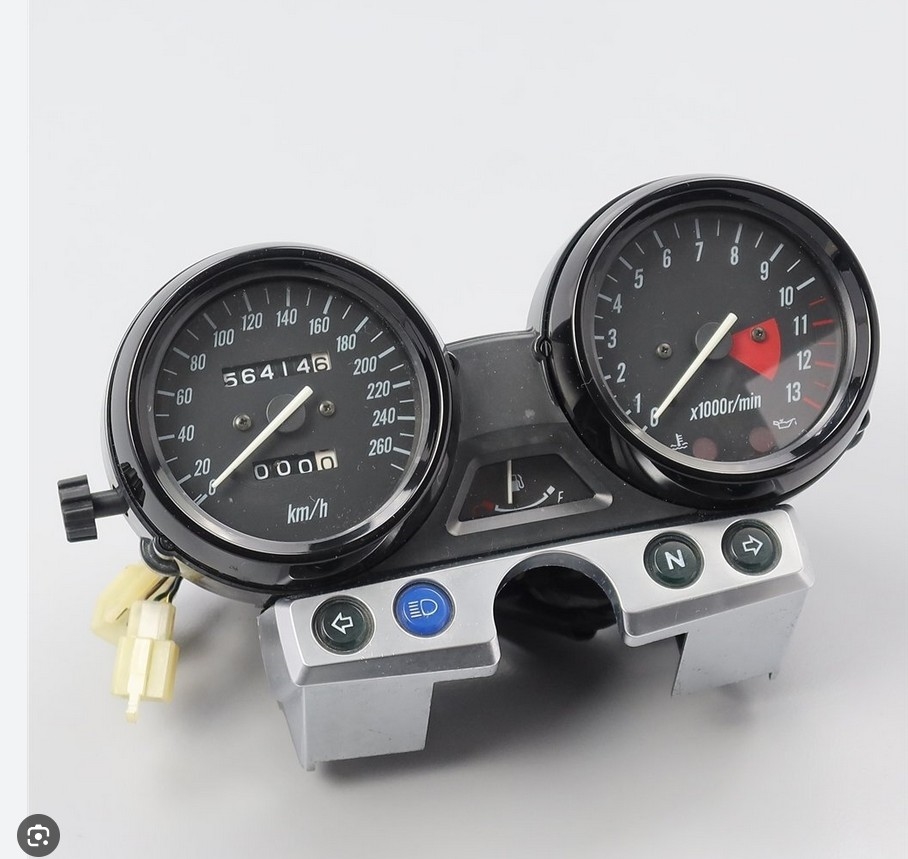 価格.com - 『ZRX1200Rのメーター ノーマル。』カワサキ ニンジャ ZX