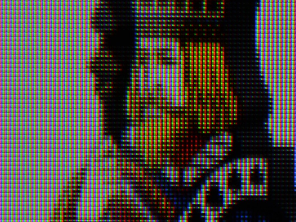 暗部画質の悪さ、個体差でしょうか？なら良いのですが。』 東芝 REGZA