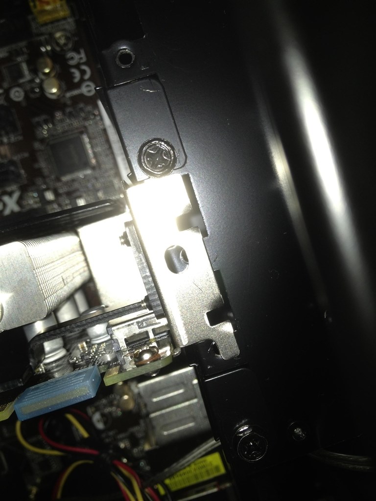 ネジ穴が合わない』 ASRock Z77 Extreme6 のクチコミ掲示板 - 価格.com