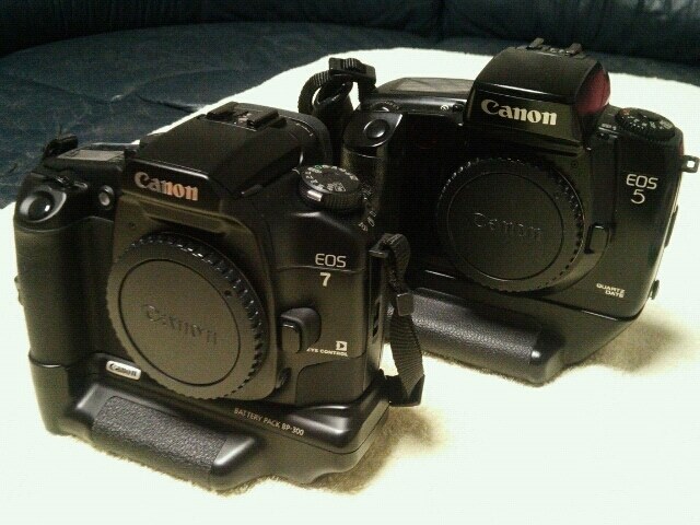 Canon EOS-3 一眼レフカメラ キヤノン Canon EOS-3 ボディ 一眼レフカメラ - 最安値・価格