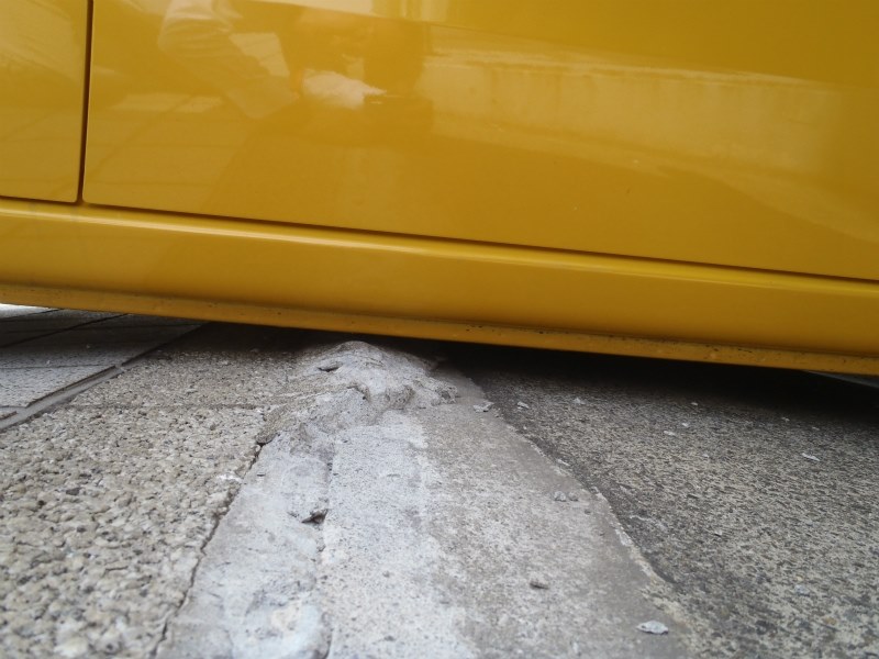 ジャンク品　1/150 立体駐車場（車両付） SIKU WORLD パーキングタワー: ボーネルンド オンラインショップ