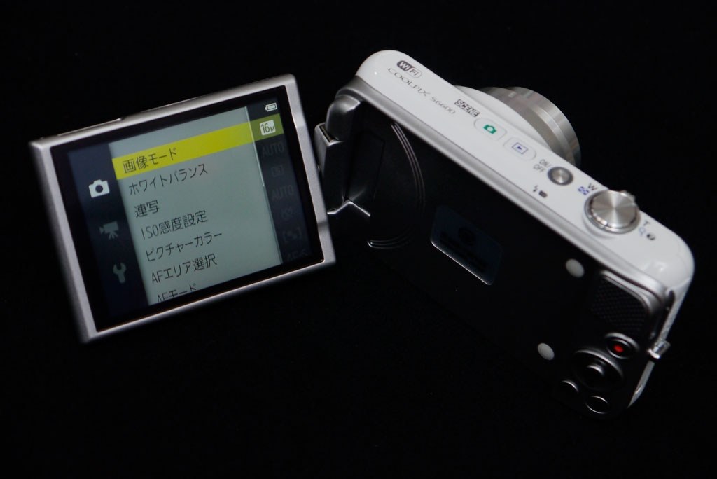 バリアングル最小モデル？』 ニコン COOLPIX S6600 のクチコミ