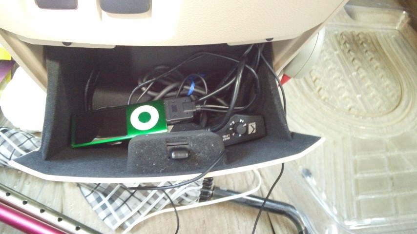 Ipodケーブルをセンターボックス内に トヨタ ヴェルファイア のクチコミ掲示板 価格 Com