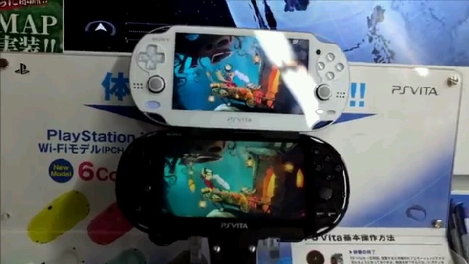 特価通販画面変色あり。PlayStation Vita Wi-Fiモデル ライトブルー/ホワイト PCH-2000ZA14 PS Vita SONY PS Vita本体