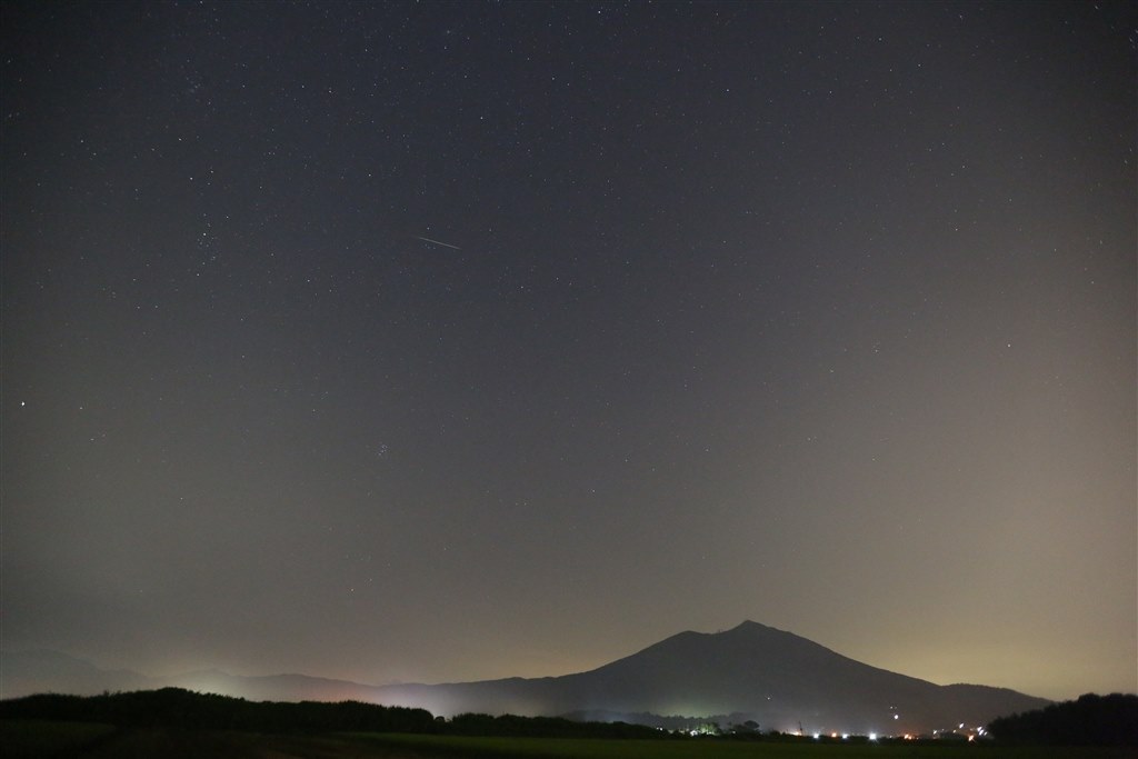 風景　星空撮影に最適　canon 17-35mm f2.8 星空写真家がチョイスした“夏の星空風景撮影”に最適なレンズ