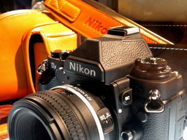 完動品!! デジタルカメラ　Nikon COOLPIX S230 Amazon.com : Nikon Coolpix S230 10MP Digital Camera with 3x