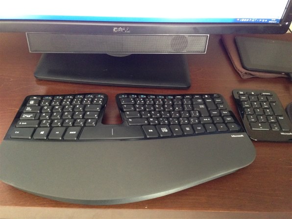 マイクロソフト スカルプト エルゴノミッL5V-00030 Amazon.co.jp: Microsoft Sculpt Ergonomic Desktop L5V-00030