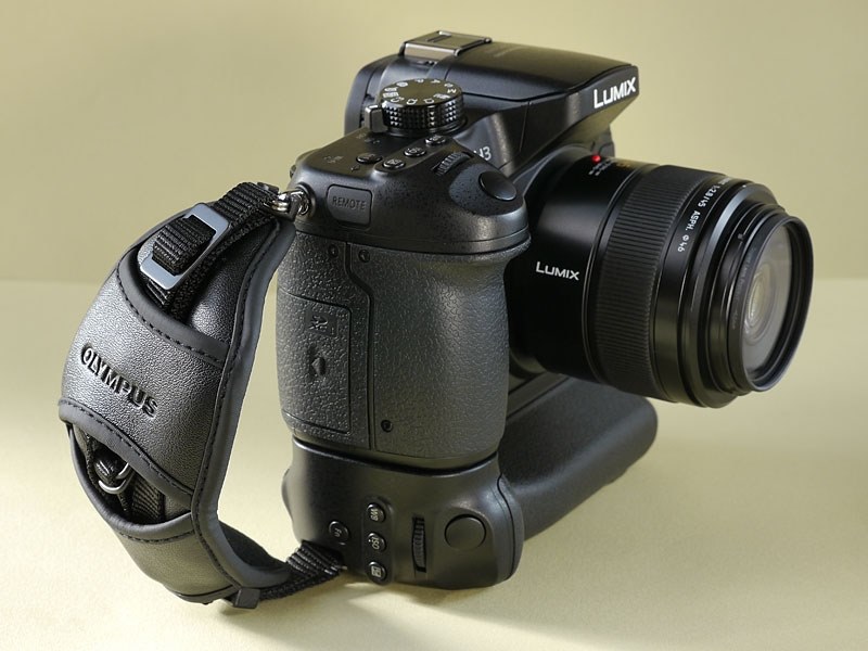 Panasonic DMC-GH4 本体 グリップDMW-BGGH3 レンズ 今頃バッテリー