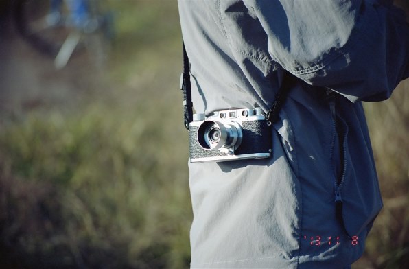 カメラ女子に❤️EM❤️Ai-S:28-85mm付き❤️ニコン MFフィルムカメラ カメラ女子に❤️EM○Ai-S:28-85mm付き❤️ニコン MFフィルムカメラ